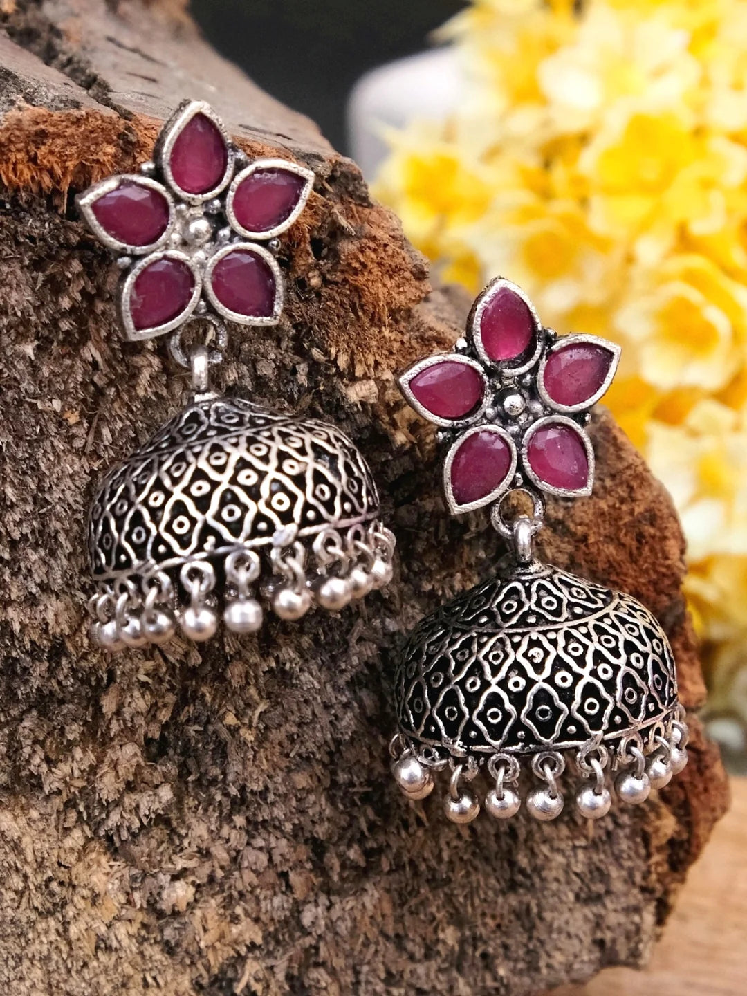 The Transformation of Jhumka Design from Traditional Moti to Modern Gold